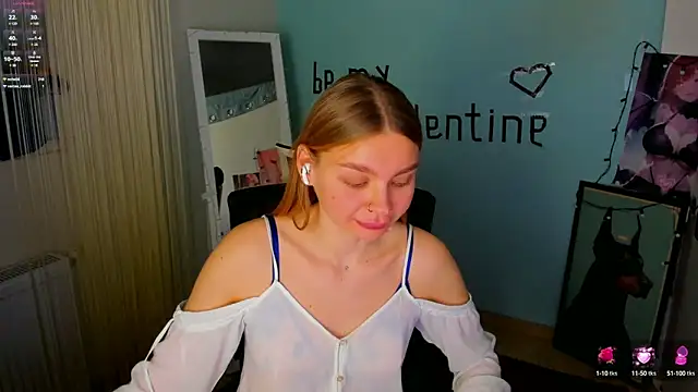 Molly sweetie online show from 9, 2, 2025