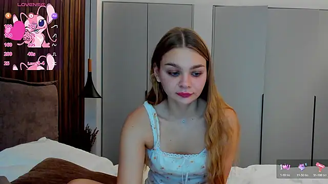 Molly sweetie online show from 30, 10, 2025