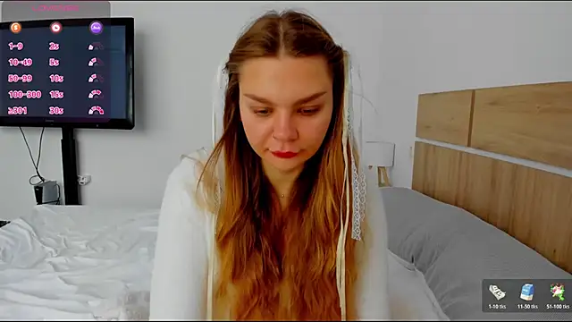 Molly sweetie online show from 3, 4, 2026