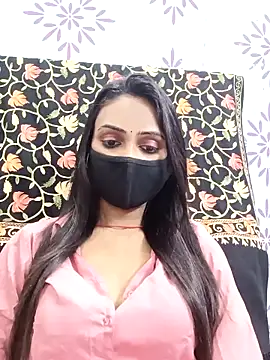 Snapshot of Yours-Bebo chatting on 11, 3, 2025 Yours-Bebo online show from 11, 3, 2025