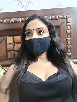 Snapshot of Yours-Bebo chatting on 21, 7, 2026 Yours-Bebo online show from 21, 7, 2026