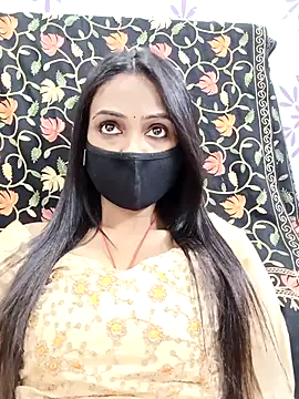 Snapshot of Yours-Bebo chatting on 7, 3, 2025 Yours-Bebo online show from 7, 3, 2025