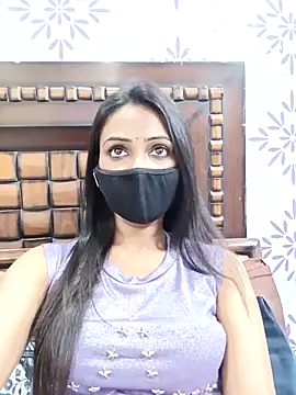 Snapshot of Yours-Bebo chatting on 20, 3, 2025 Yours-Bebo online show from 20, 3, 2025