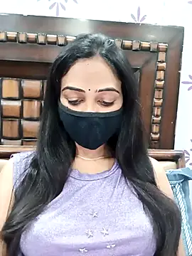 Yours-Bebo online show from 5, 12, 2025