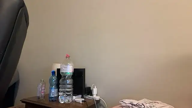 Dulce latingirl online show from 18, 6, 2026