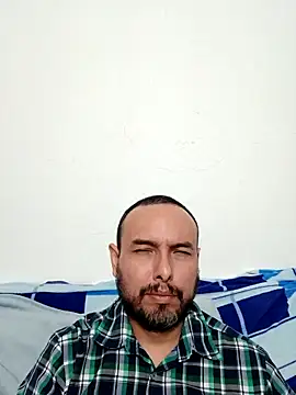 Snapshot of ElSunEagle chatting on 3, 12, 2025 ElSunEagle online show from 3, 12, 2025