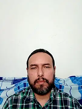 Snapshot of ElSunEagle chatting on 24, 10, 2025 ElSunEagle online show from 24, 10, 2025