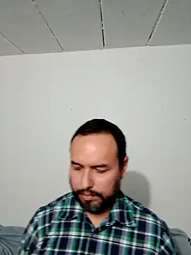 Snapshot of ElSunEagle chatting on 20, 10, 2025 ElSunEagle online show from 20, 10, 2025