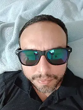 Snapshot of ElSunEagle chatting on 25, 7, 2026 ElSunEagle online show from 25, 7, 2026