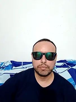 Snapshot of ElSunEagle chatting on 25, 6, 2026 ElSunEagle online show from 25, 6, 2026