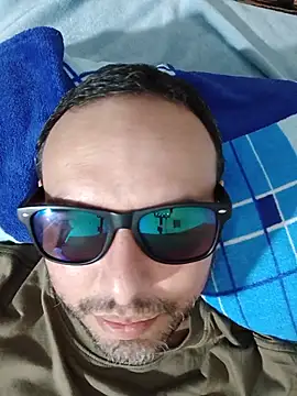 Snapshot of ElSunEagle chatting on 17, 7, 2026 ElSunEagle online show from 17, 7, 2026