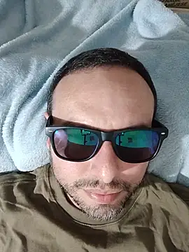 Snapshot of ElSunEagle chatting on 16, 7, 2026 ElSunEagle online show from 16, 7, 2026