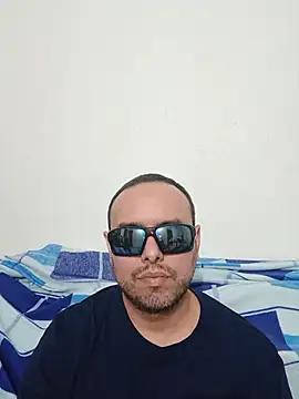Snapshot of ElSunEagle chatting on 20, 6, 2026 ElSunEagle online show from 20, 6, 2026