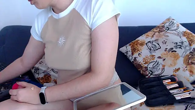 sofi-rojas1 online show from 15, 10, 2025