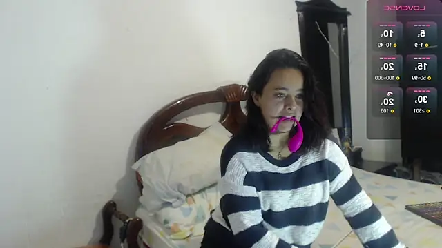 Snapshot of MagicStephany_ chatting on 11, 2, 2025 MagicStephany online show from 11, 2, 2025