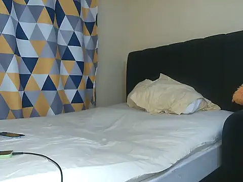 Mila Melanie online show from 20, 10, 2025