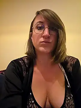 minierose online show from 22, 10, 2025