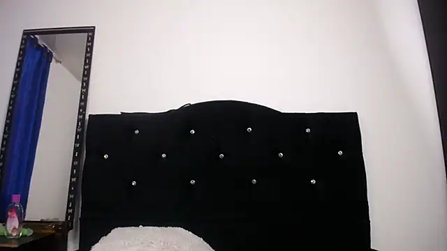 sweet skylove  online show from 21, 4, 2026