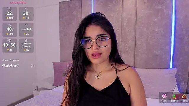 GiselOrtiz online show from 8, 3, 2025