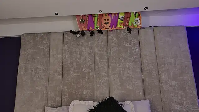 GiselOrtiz online show from 4, 11, 2025