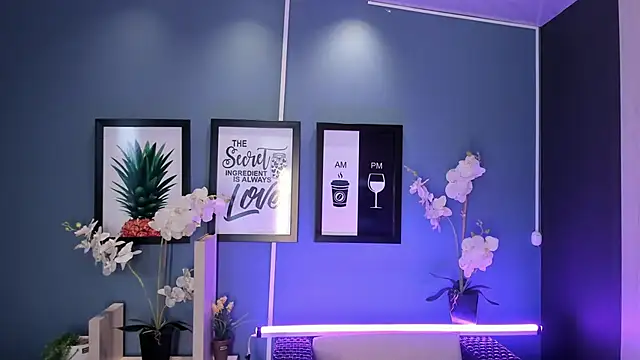 GiselOrtiz online show from 4, 3, 2025