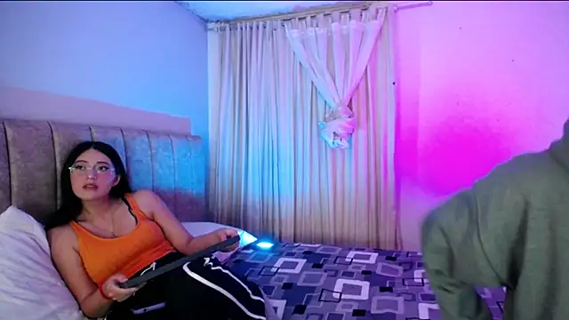 Pinkandyellowpokemon online show from 25, 3, 2026