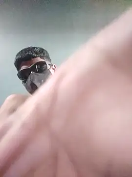 Simon1422 online show from 5, 4, 2026