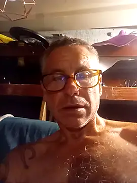 Snapshot of Pcsammy73 chatting on 14, 9, 2025 Pcsammy73 online show from 14, 9, 2025