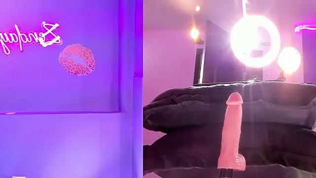 ZendayaGrey online show from 19, 3, 2026