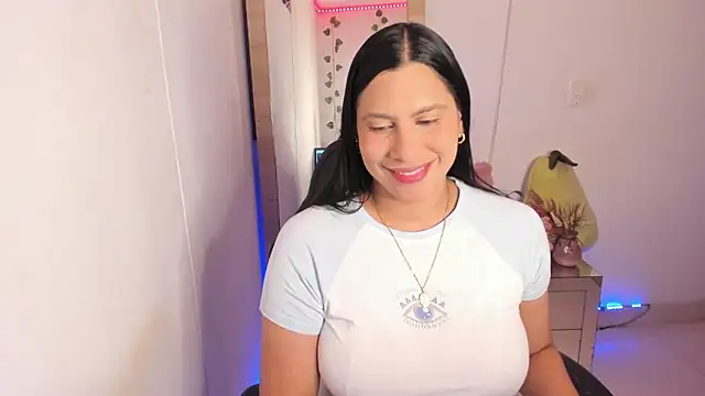 hellensexy online show from 8, 2, 2025