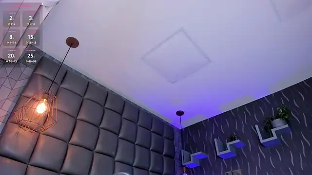 megan woll online show from 25, 10, 2025