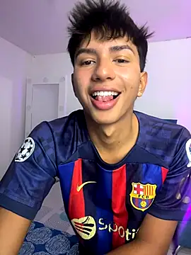 Leonarrrd 01 online show from 9, 10, 2025