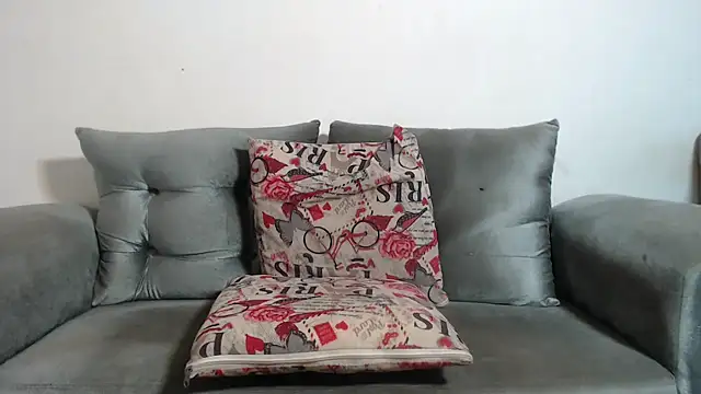 Snapshot of Amazing12inch chatting on 5, 2, 2025 Amazing12inch online show from 5, 2, 2025