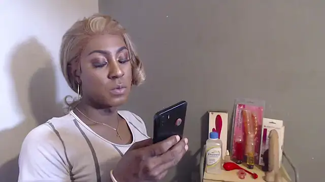 Amazing12inch online show from 6, 3, 2026