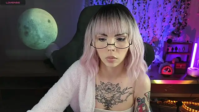 Kerry Kirk online show from 14, 4, 2026