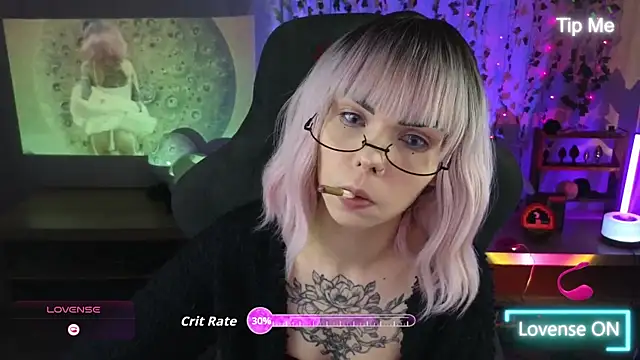 Kerry Kirk online show from 21, 4, 2026