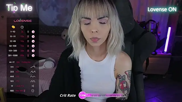 Kerry Kirk online show from 8, 10, 2025