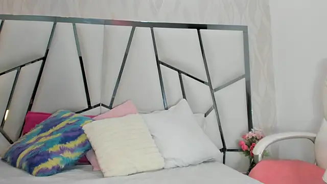  aurora18  online show from 14, 1, 2026