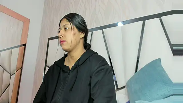  aurora18  online show from 9, 2, 2026