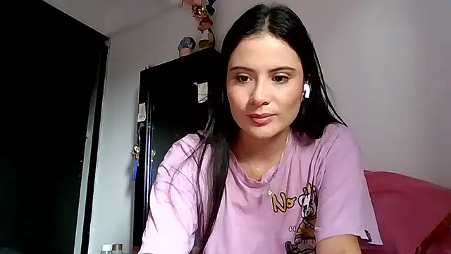 Snapshot of Zoe_Clark_ chatting on 23, 5, 2026 Zoe Clark online show from 23, 5, 2026