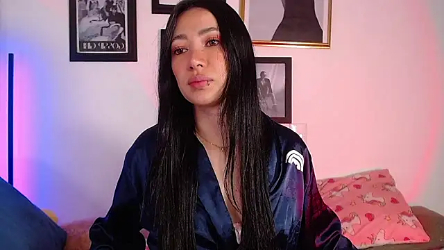 lilyy evanss online show from 13, 1, 2025