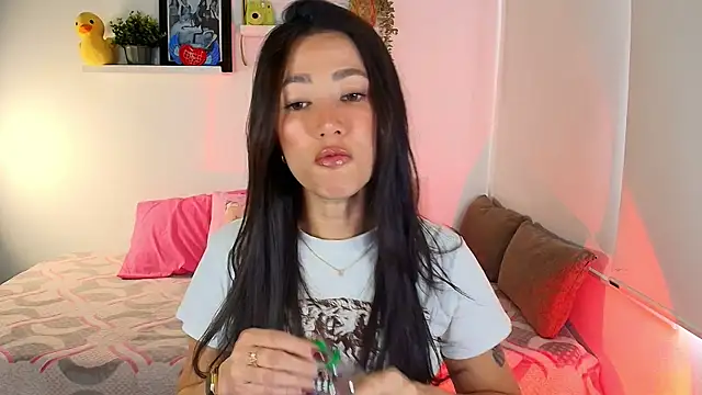 lilyy evanss online show from 5, 1, 2026