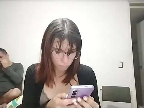 Luna-e-Franco1 online show from 8, 4, 2026