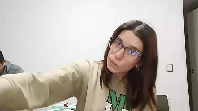 Luna-e-Franco1 online show from 16, 4, 2026