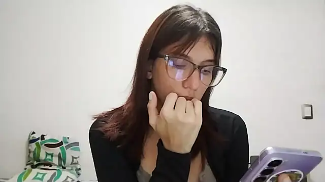 Snapshot of Luna-e-Franco1 chatting on 29, 4, 2026 Luna-e-Franco1 online show from 29, 4, 2026