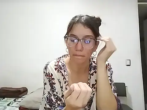 Snapshot of Luna-e-Franco1 chatting on 23, 4, 2026 Luna-e-Franco1 online show from 23, 4, 2026