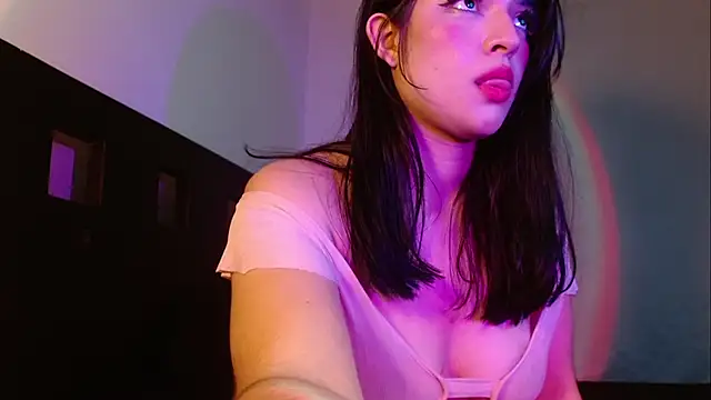 Anastasia1213 online show from 18, 2, 2025