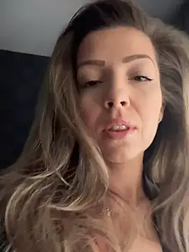 Snapshot of SonyaD_ chatting on 20, 3, 2025 SonyaD online show from 20, 3, 2025