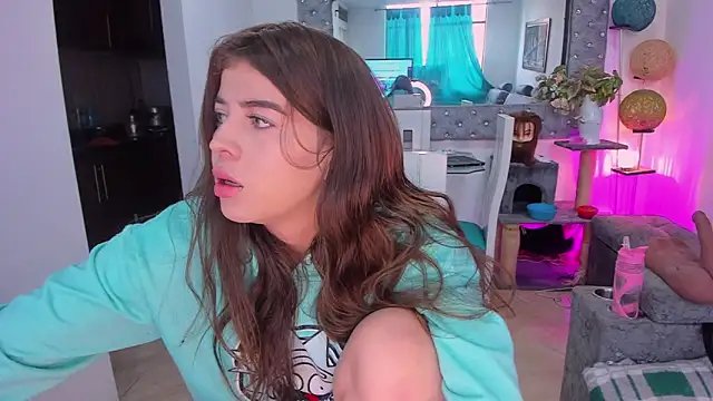 Sara kitty12 online show from 21, 4, 2026