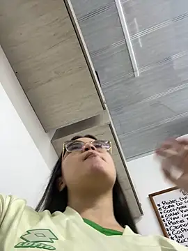 CamilaSofiia online show from 26, 11, 2025